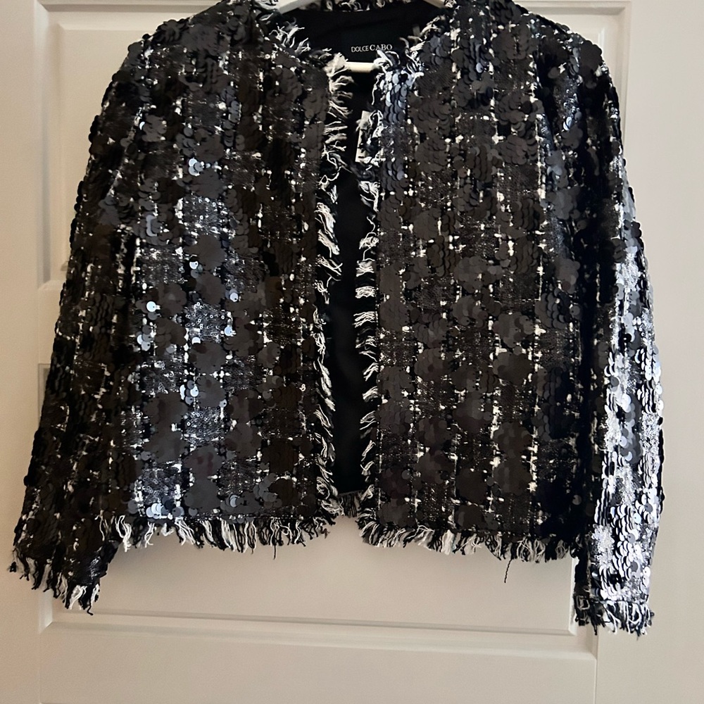 NWT DolceCABO size M tweed, sequins & fringe jacket